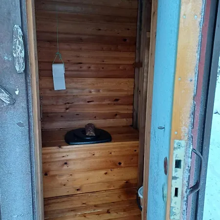 Chalet 12 Km From The Center Of Ivalo